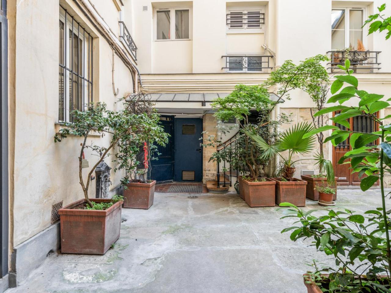 Joli Studio Rue De Nazareth Paris Eksteriør bilde